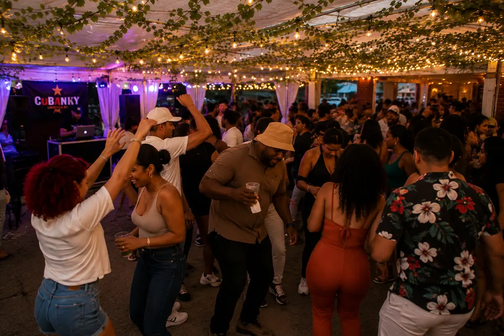 Pista de baile nocturna de Cubanky con luces y banner de la marca
